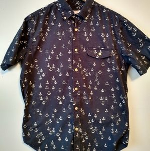 Short sleeve button down shirt